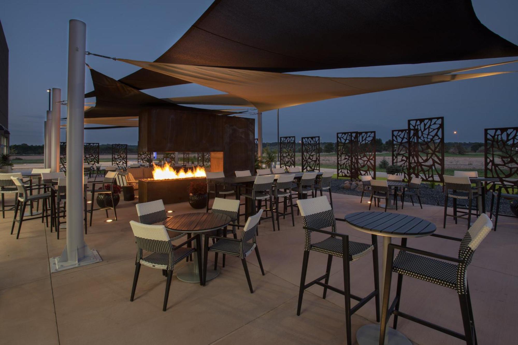 Holiday Inn Express & Suites Sioux City North - Event Center By Ihg Dakota Dunes Eksteriør bilde